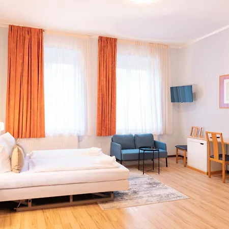 Unea In - Vollausgestattete 3*