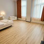 In - Vollausgestattete Hotel 3*