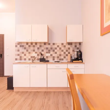 Unea In - Vollausgestattete 3*