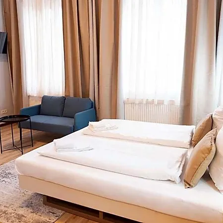 Unea In - Vollausgestattete 3*